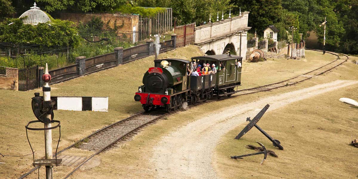 Fawley Hill Visit (Copyright © 2018 Bryan Chinn)